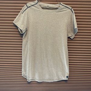 Lululemon T-shirt - Men’s